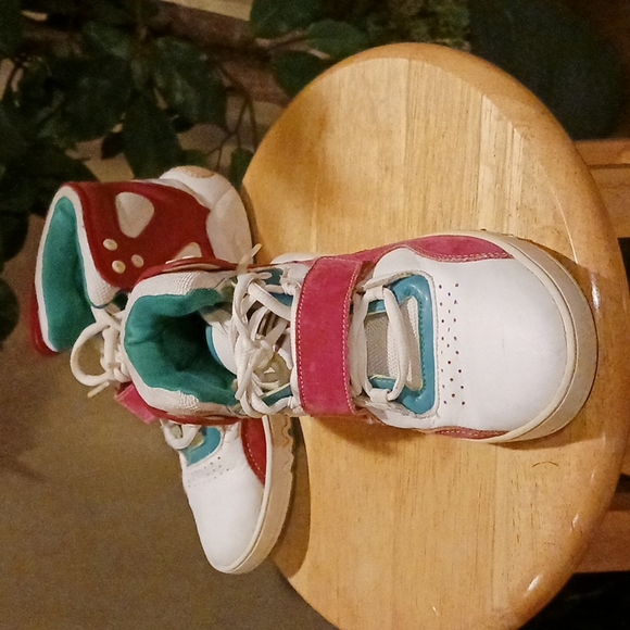 Adidas Round house Mid J sneakers big girl sz5 - Picture 6 of 6